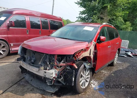 2017 Nissan Pathfinder Sv z USA, uszkodzony, nr VIN 5N1DR2MN4HC673145